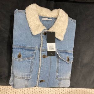 Culture kings men’s denim jacket size L. New with tags! Never worn.